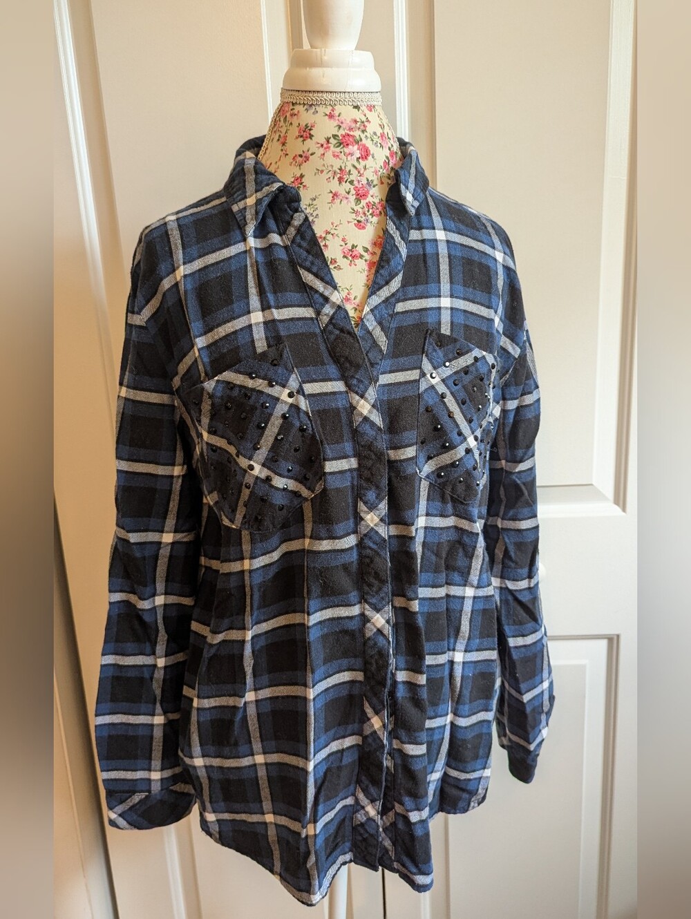 Michael Kors Blue Plaid Studded Pocket Flannel Shirt Size XL snug Iit